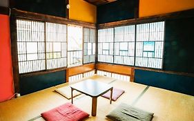 Villa Sacra （ヴィラ サクラ）